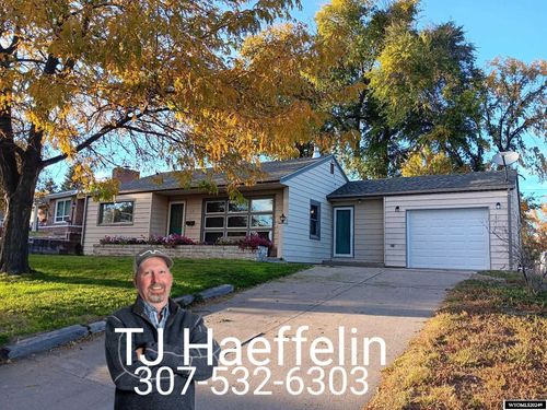 119 Linda Vista, Torrington, WY, 82240 | Card Image