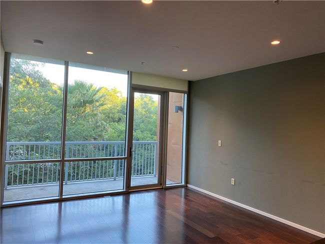 UNIT-4206 - 1600 Barton Springs Rd, Condo with 2 bedrooms, 2 bathrooms and 2 parking in Austin TX | Image 6