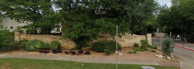 STREET VIEW OF CASCADA ENTRANCE | Image 23