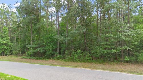 5.1+AC Plantation Place, Little Plymouth, VA, 23091 | Card Image
