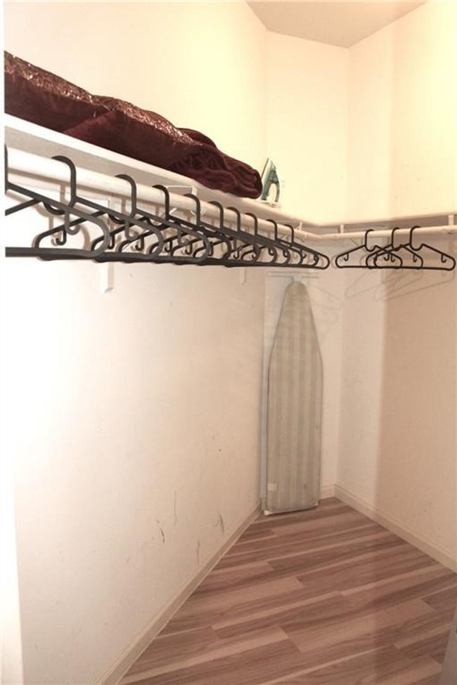 2nd Bedroom Closet | Image 16