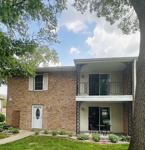 1817 Burgundy St, Schererville, IN, 46375 | Card Image