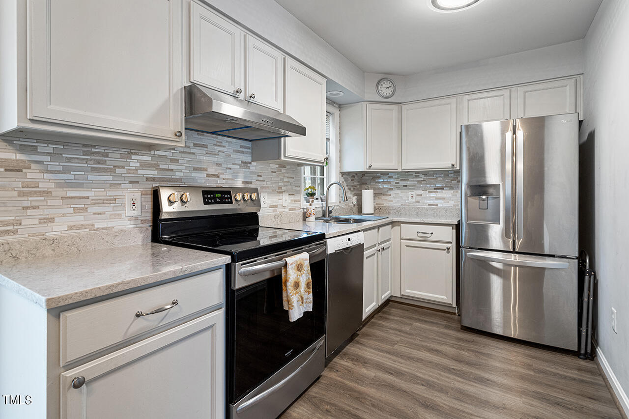 Licorice Dr, Apex, NC 27502