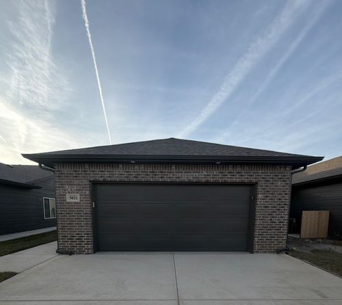 5021 N Fairmount Ave, Wichita, KS, 67220-2457 | Card Image