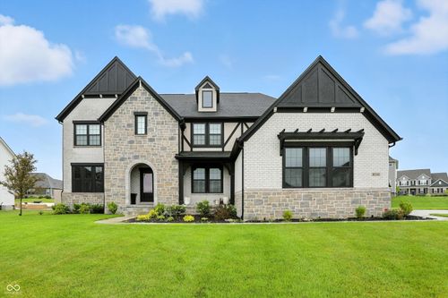 16041 Flowing Creek Way, Westfield, IN, 46074-7510 | Card Image
