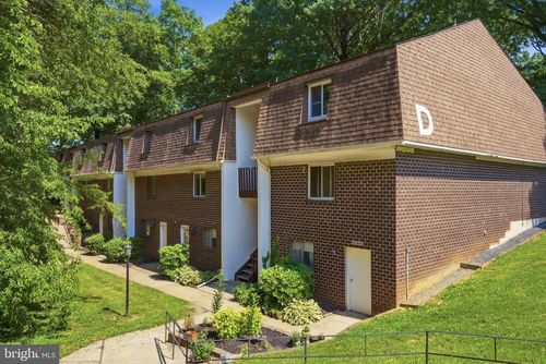 d-10-411 Stiles Ave, MAPLE SHADE, NJ, 08052-1174 | Card Image