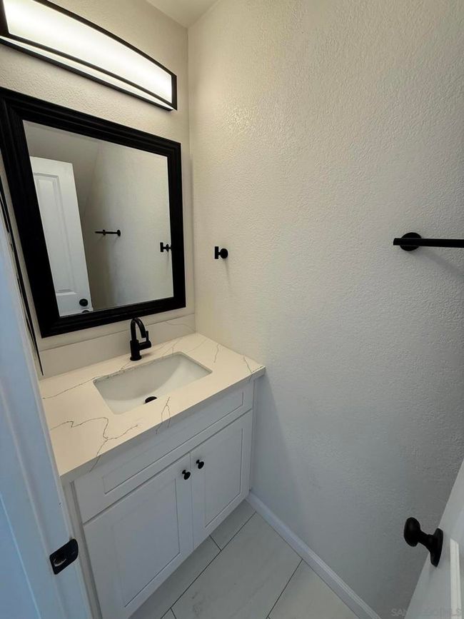 APT-2 - 1648 Oliver Ave, Townhouse with 2 bedrooms, 2 bathrooms and 1 parking in San Diego CA | Image 12