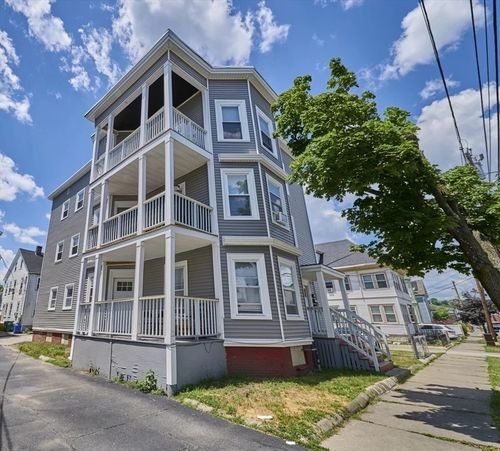 44 A&B Park St., Lynn, MA, 01905 | Card Image