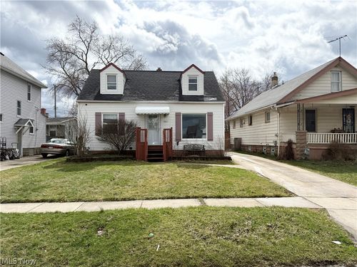 5803 Merkle Ave, Parma, OH, 44129-1514 | Card Image