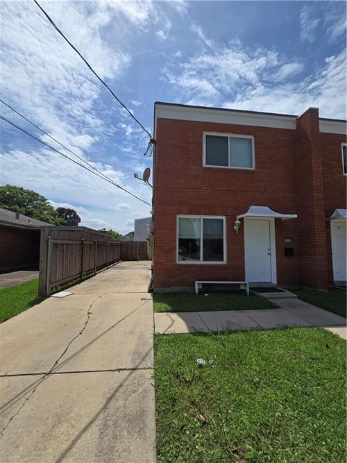 2020 Athania Parkway, Metairie, LA, 70001 | Card Image