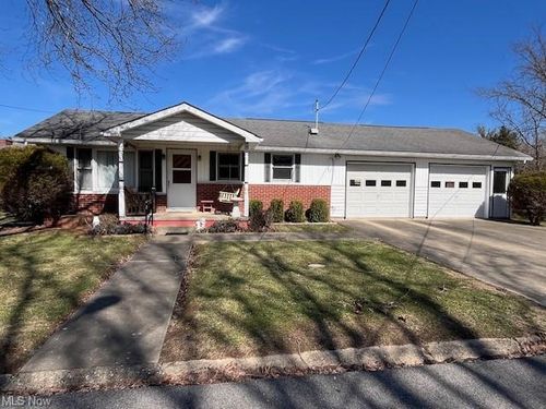 35 Highland Dr, Caldwell, OH, 43724-9715 | Card Image