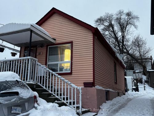 18 Holmesdale Cres, York, ON, M6E1Y5 | Card Image