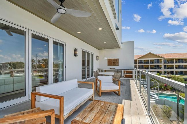 344 Capri Blvd, Townhouse with 5 bedrooms, 5 bathrooms and null parking in TREASURE ISLAND FL | Image 21