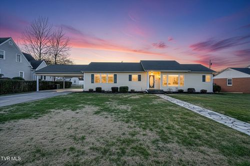 205 Daytona Place, Elizabethton, TN, 37643 | Card Image