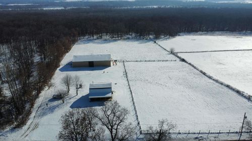 3383 S Grant St, Williamsport, IN, 47993-8202 | Card Image