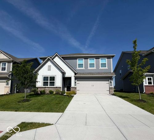 2039 Dixon Creek Dr, Whitestown, IN, 46075-0433 | Card Image