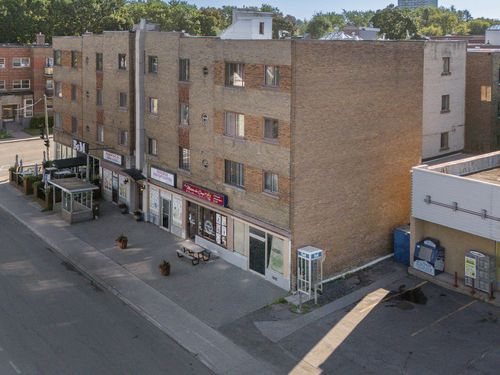6220 Av. Somerled, Montréal (Côte-des-Neiges/Notre-Dame-de-Grâce), QC, H3X2B3 | Card Image