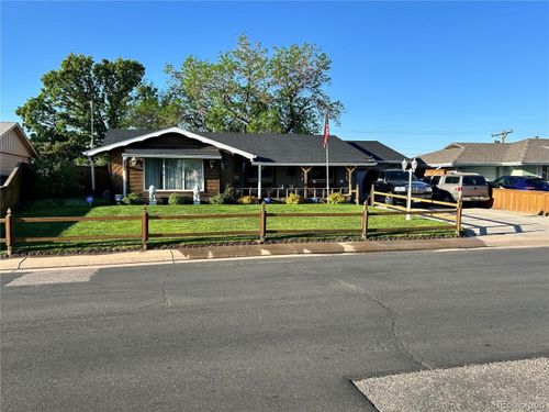 840 Essex Dr, Denver, CO, 80229-5400 | Card Image