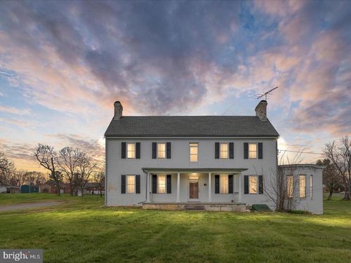 5155 Main St, STEPHENS CITY, VA, 22655-2631 | Card Image