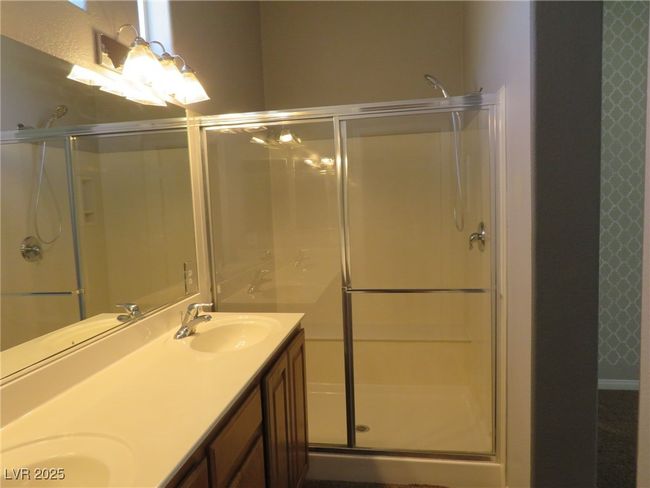9342 Autumn View Ave, House other with 3 bedrooms, 3 bathrooms and null parking in Las Vegas NV | Image 14