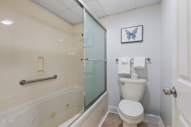 503 - 3215 N River Rd, Condo with 2 bedrooms, 2 bathrooms and null parking in Pigeon Forge TN | Image 16