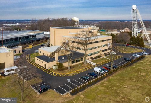 780 Falcon Cir, WARMINSTER, PA, 18974-5130 | Card Image