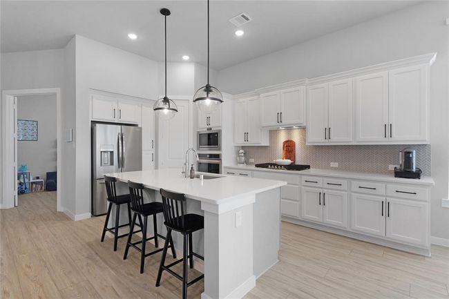5122 Walnut Grove Ln, House other with 4 bedrooms, 3 bathrooms and 2 parking in Manvel TX | Image 10