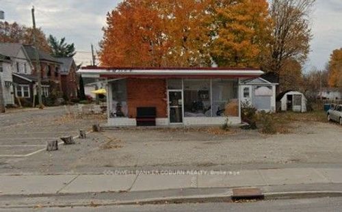 34 Wilson St W, Perth, ON, K7H2N2 | Card Image