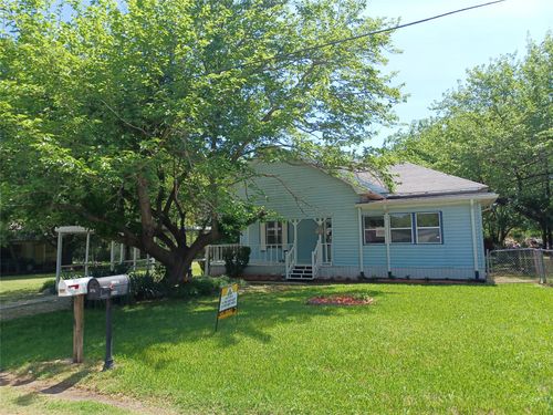 8335 Horseshoe Dr, Kemp, TX, 75143-4560 | Card Image