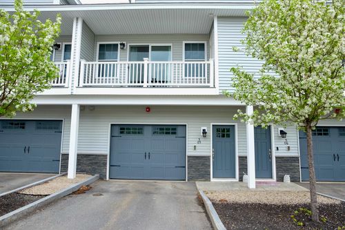5-5 Callaway Dr, Concord, NH, 03301-4680 | Card Image