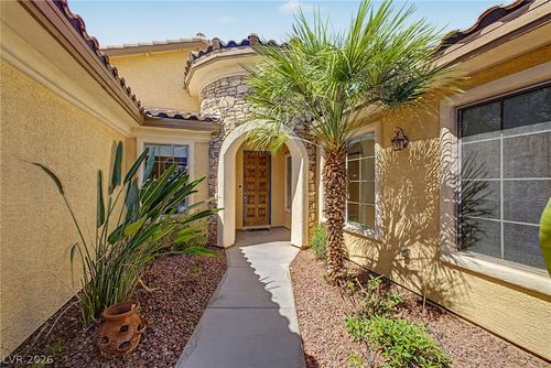 8274 Cupertino Heights Way, Las Vegas, NV, 89178-4825 | Card Image