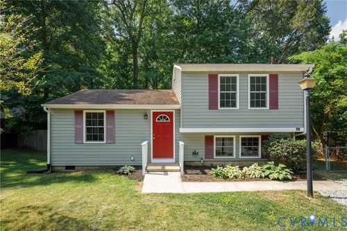 3404 Hollow Wood Ct, Chesterfield, VA, 23832-8551 | Card Image