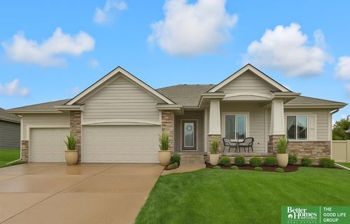 6011 S 193rd St, Omaha, NE, 68135-3819 | Card Image