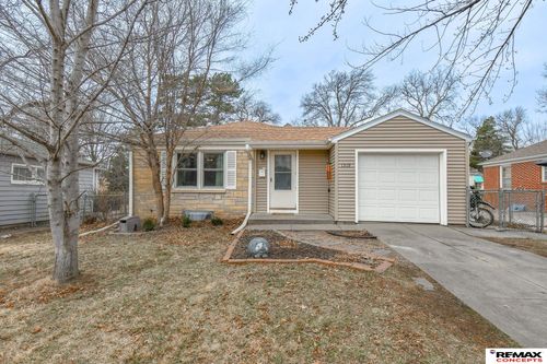 1319 S 49th Street, Lincoln, NE, 68510 | Card Image