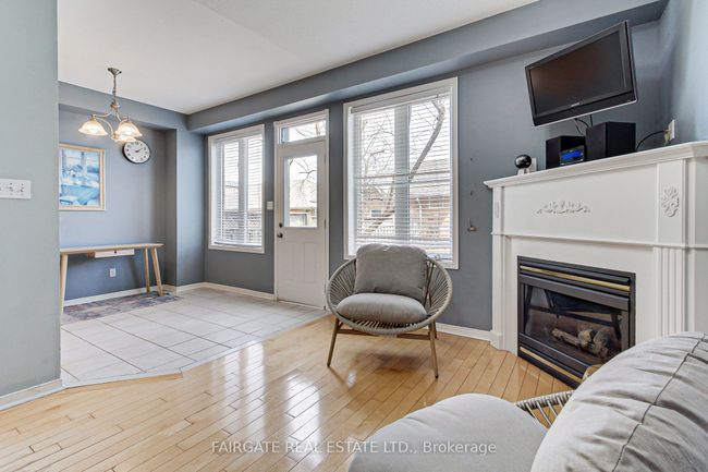 9 Colty Dr, House attached with 3 bedrooms, 3 bathrooms and 1 parking in Markham ON | Image 8