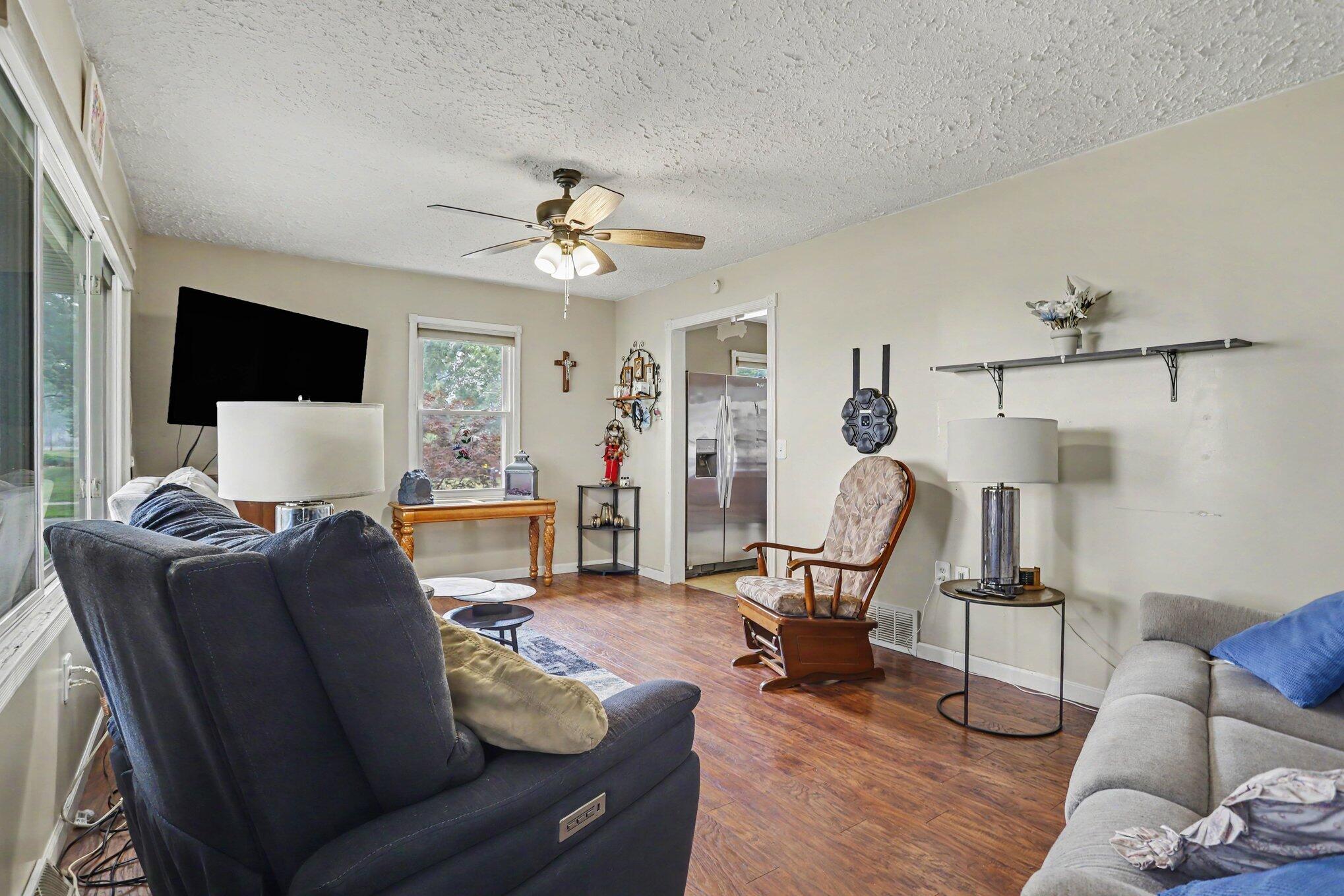 Residential in Three Rivers 3