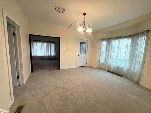 601 Washington St, Audubon, IA, 50025-1030 | Card Image