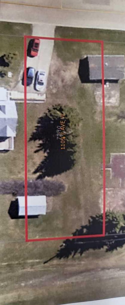 1109 7th Avenue, Beaverlodge, AB, T0H0C0 | Card Image