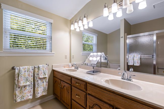 2227 Bay Pointe Dr, House other with 5 bedrooms, 3 bathrooms and null parking in Hixson TN | Image 31