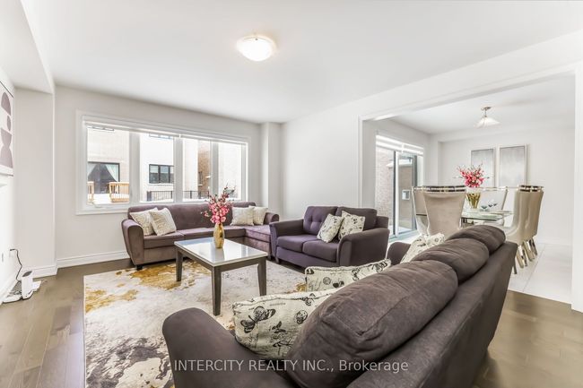 111 Walker Rd W, House other with 5 bedrooms, 4 bathrooms and 4 parking in Caledon ON | Image 15