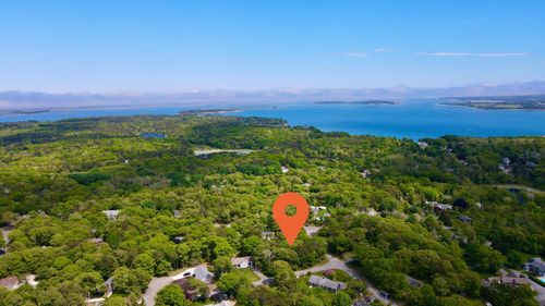 8 Pine Grove Rd, Brewster, MA, 02631-3109 | Card Image