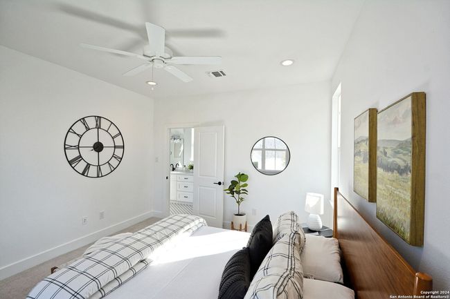 409 Constance Dr, House other with 3 bedrooms, 3 bathrooms and null parking in New Braunfels TX | Image 20