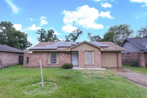1939 Mosher Ln, Houston, TX, 77088-1739 | Card Image