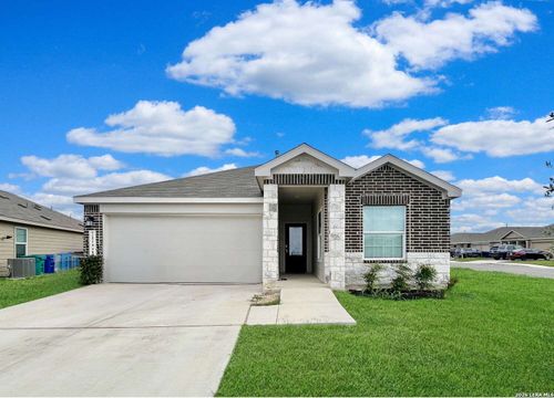 718 Albatross Way, San Antonio, TX, 78221-3624 | Card Image
