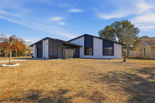 811 E Flag Ln, KISSIMMEE, FL, 34759-3322 | Card Image