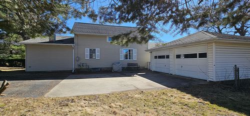 10211 Main St, Fenton, IL, 61251-9670 | Card Image