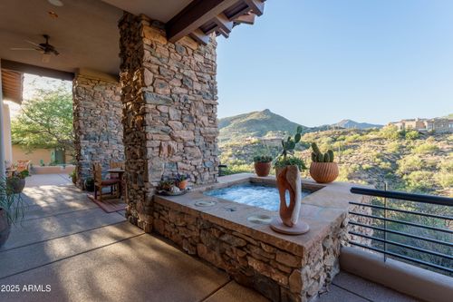 9810 E Forgotten Hills Dr, Scottsdale, AZ, 85262-5190 | Card Image