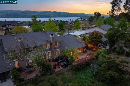 1293 Grove Cir, Benicia, CA, 94510-1751 | Card Image