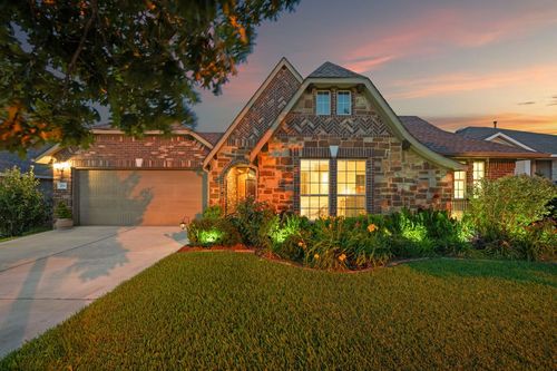 204 Elm Green Cv, Hutto, TX, 78634-5732 | Card Image