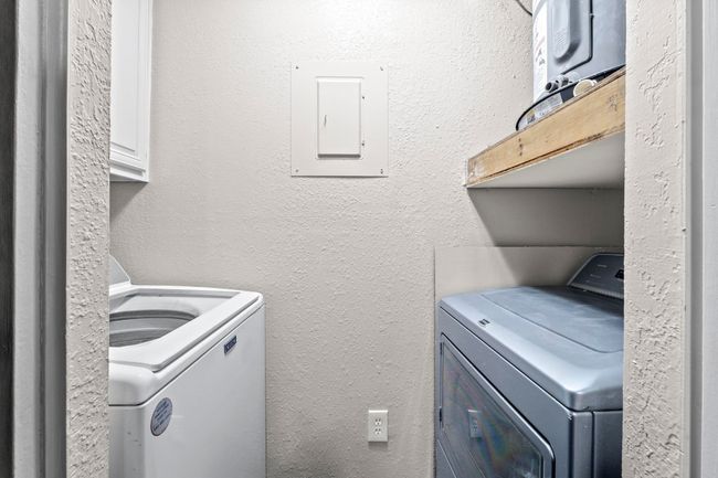 For your convenience, the washer and dryer convey! | Image 26